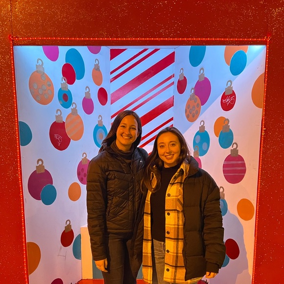 Meet your Posher, Joanne - Picture 2 of 3